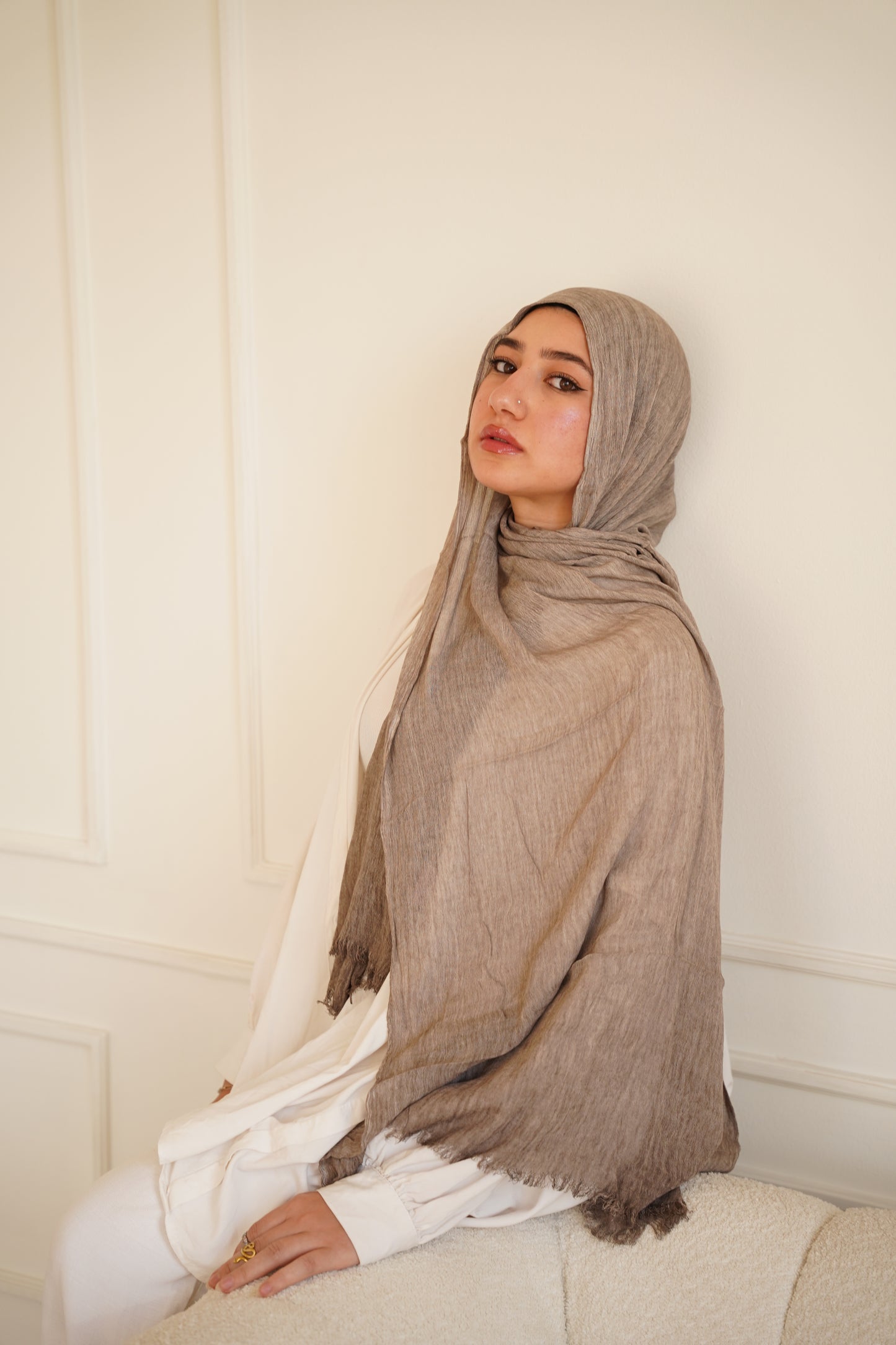 Dual-Tone Drape - Beige